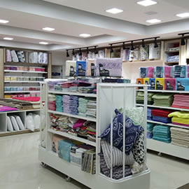 Galeria de Fotos Projetos de Loja Cama, Mesa & Banho